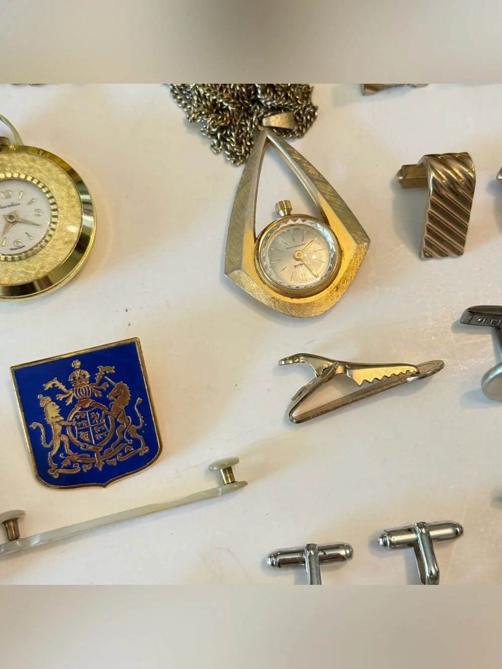 Huge Lot Of Men’s Tie Clips Cuff links Watches Junk Drawer Pins Medals